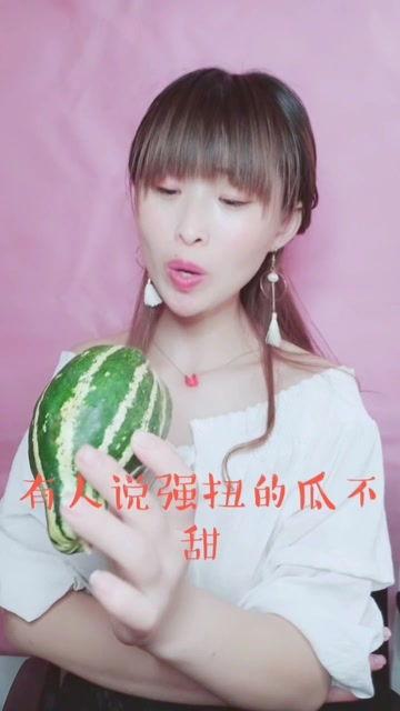 娱乐吃瓜酱室友,揭秘娱乐圈背后的故事与趣闻